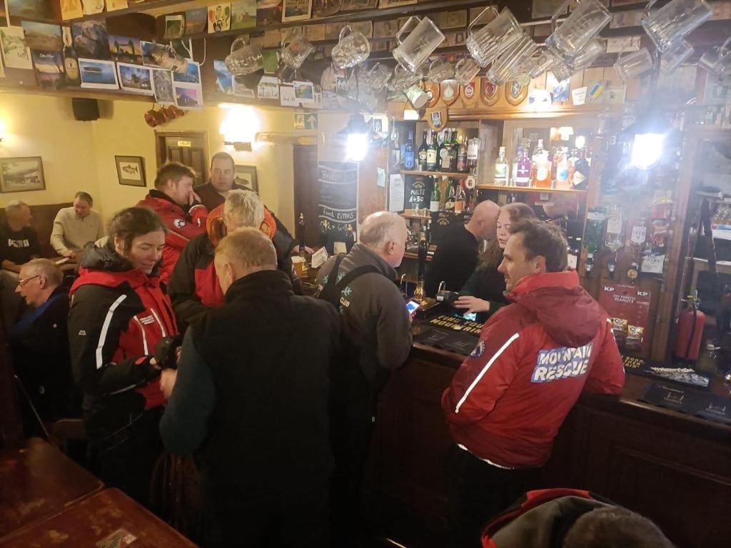 The Bridge Inn Reeth Bagian luar foto