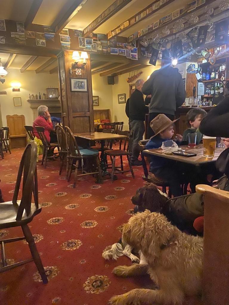 The Bridge Inn Reeth Bagian luar foto