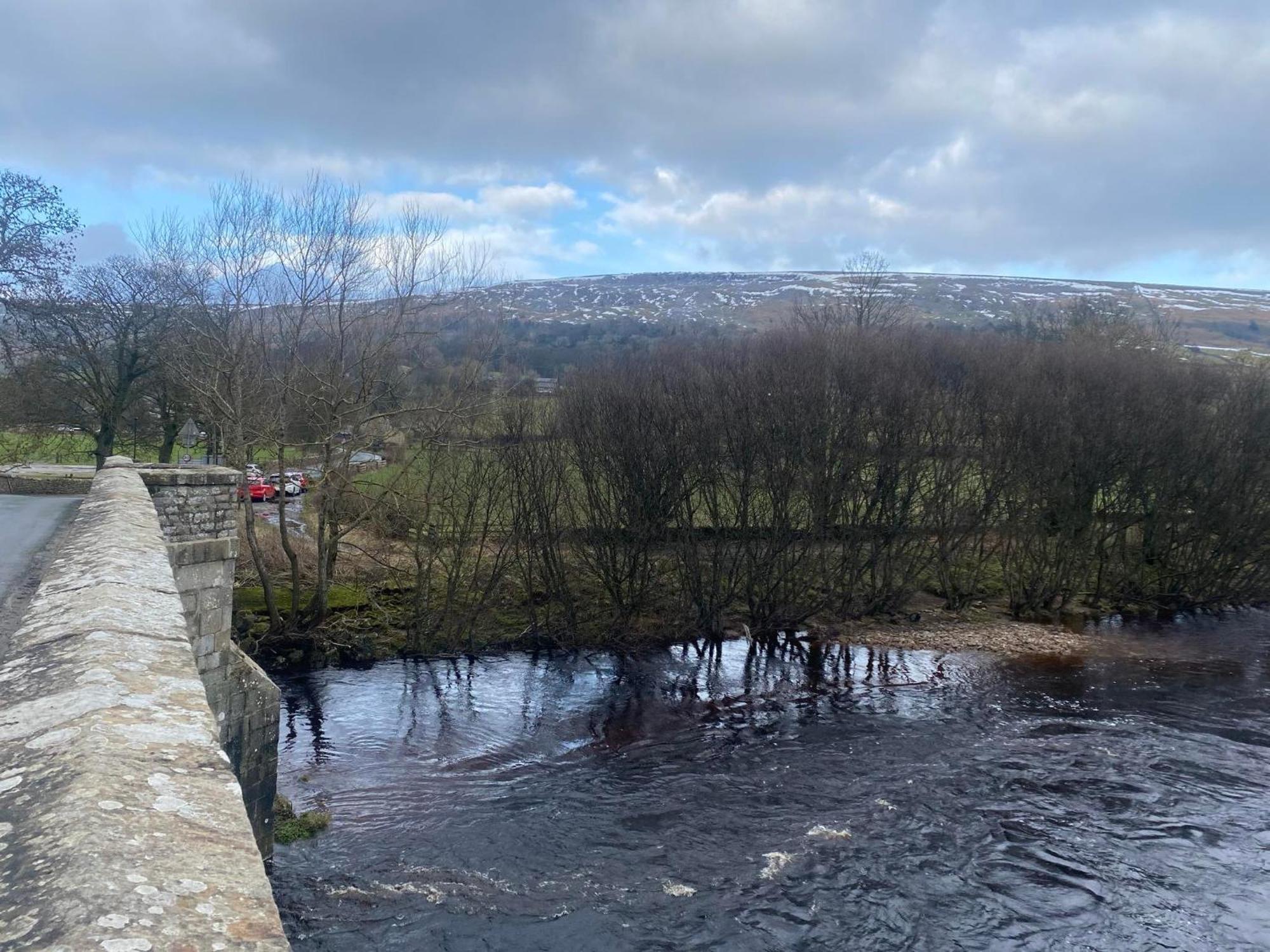 The Bridge Inn Reeth Bagian luar foto